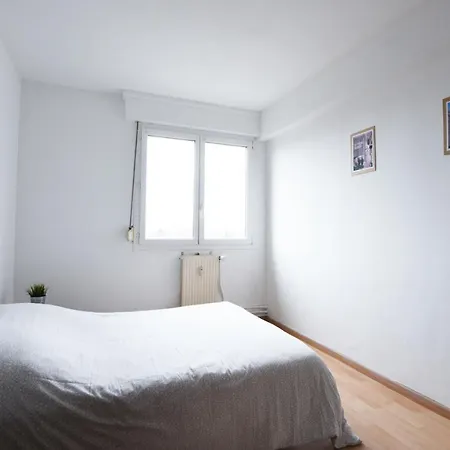 Lomme Cosy 2 Chambres Parking Prive *